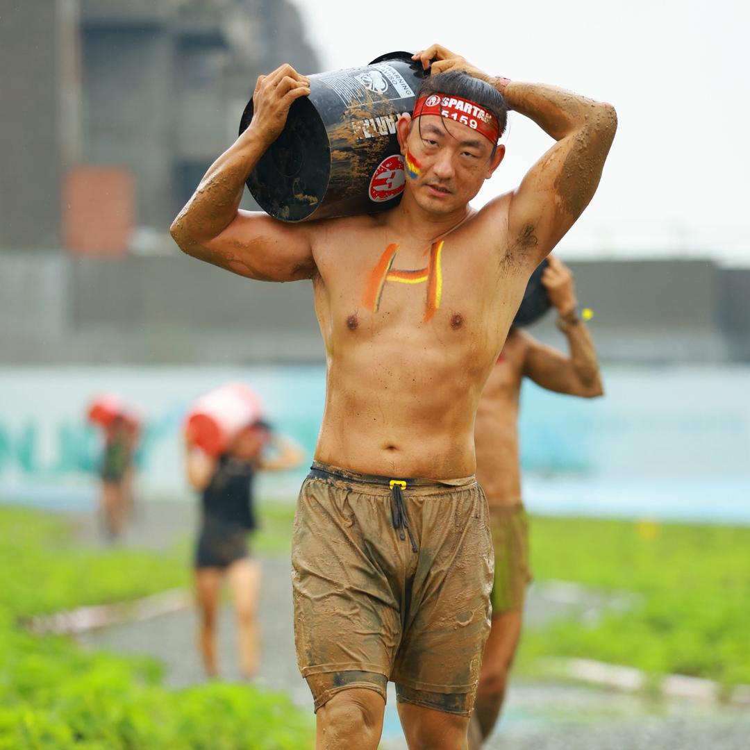 九鼎镇·胡天阙