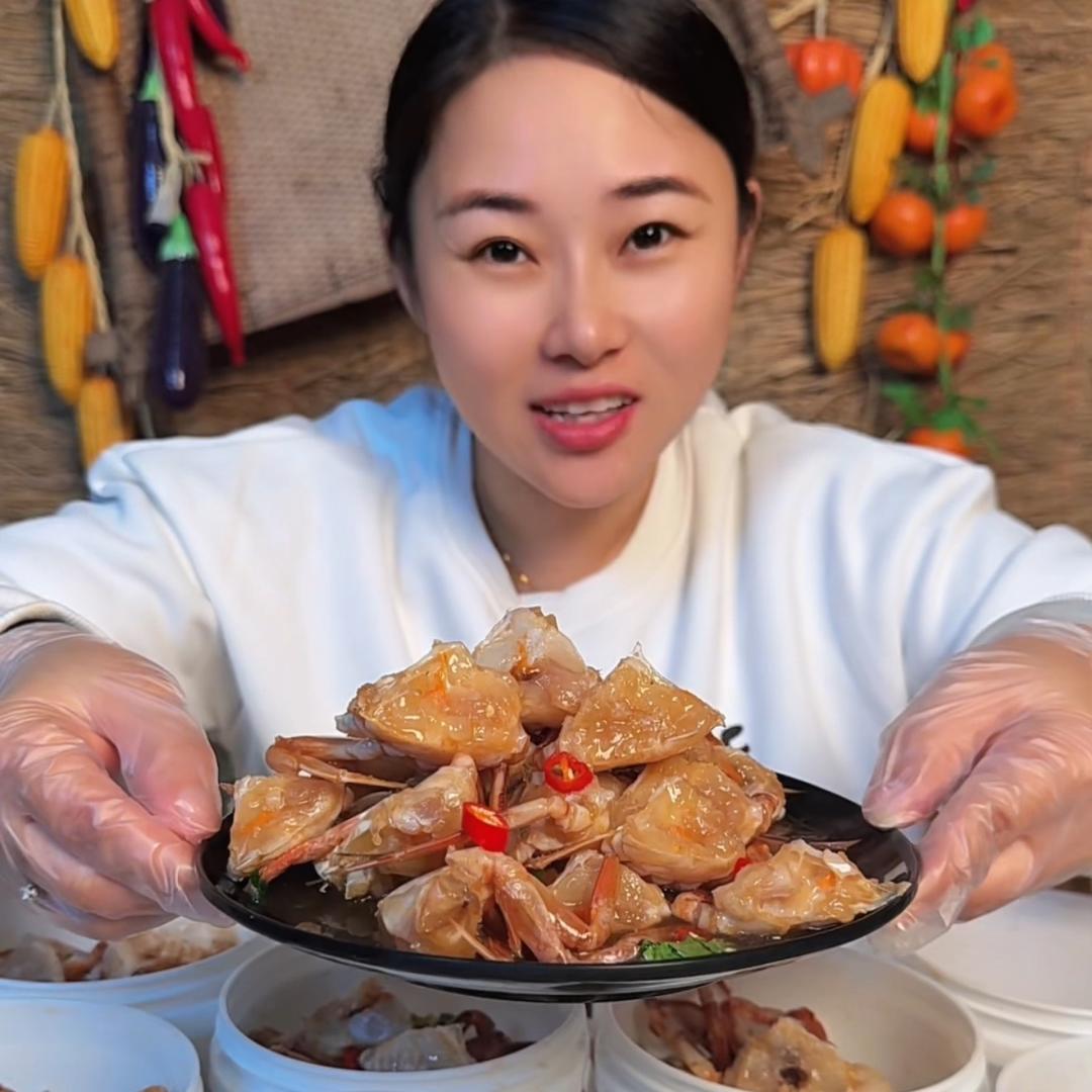 鱼斗蟹生腌海鲜