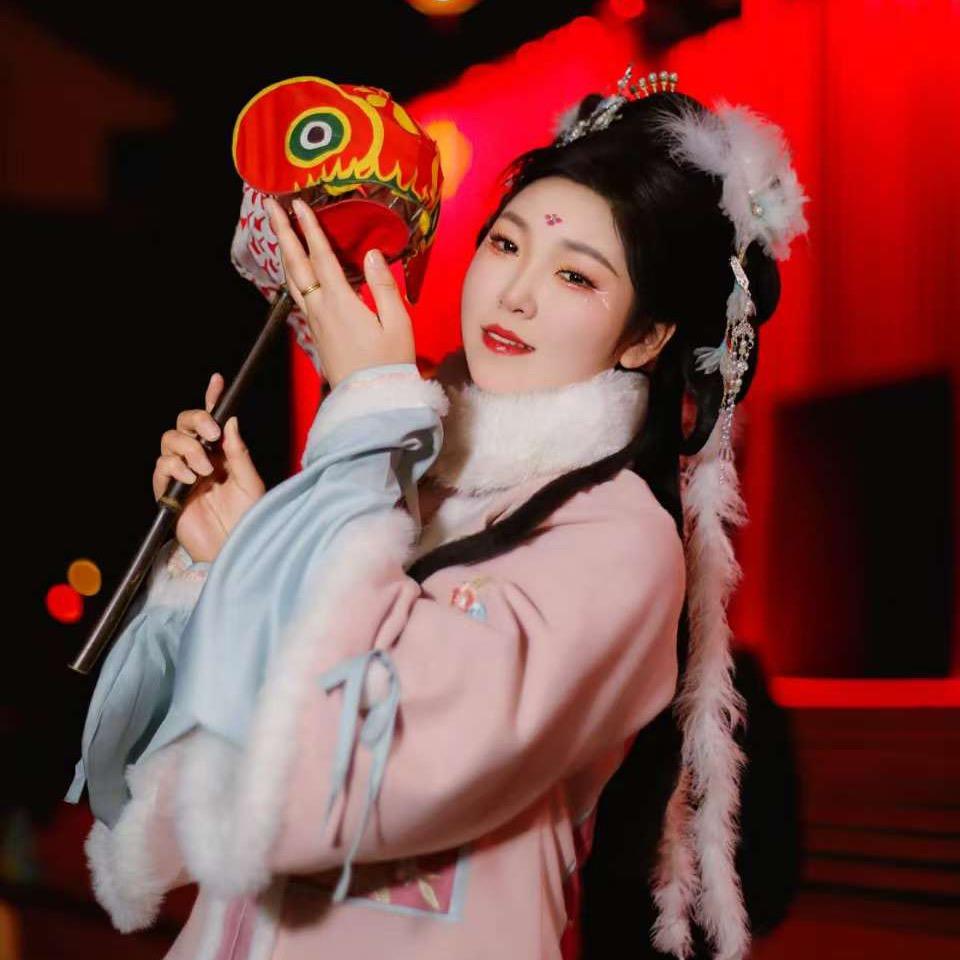 爱笑的朵朵〈请勿连赞〉