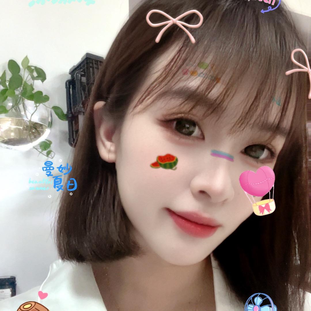 学姐精致睡衣