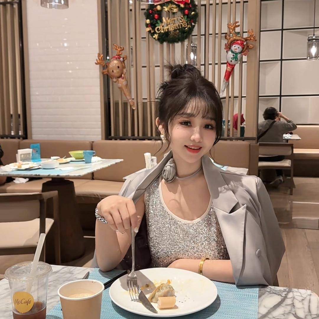 茜露丝 Cjuice