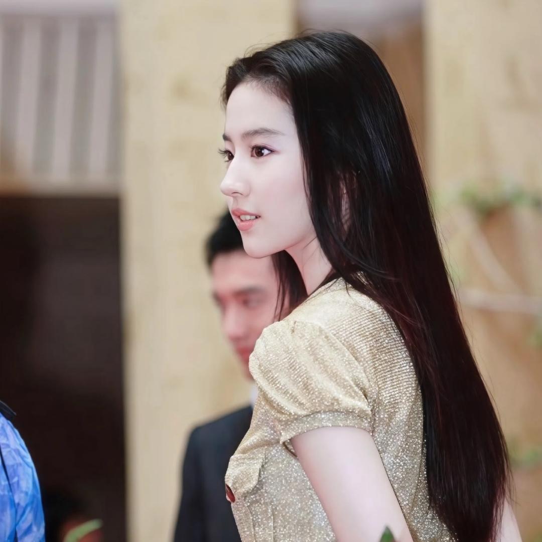 天呐小柚子