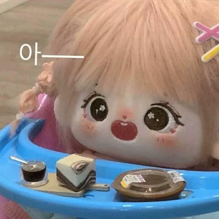 麻辣烫女士