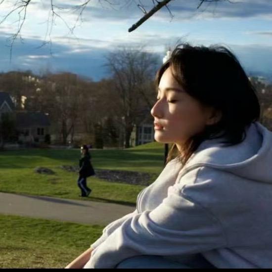 小刘在线冲浪中🏄