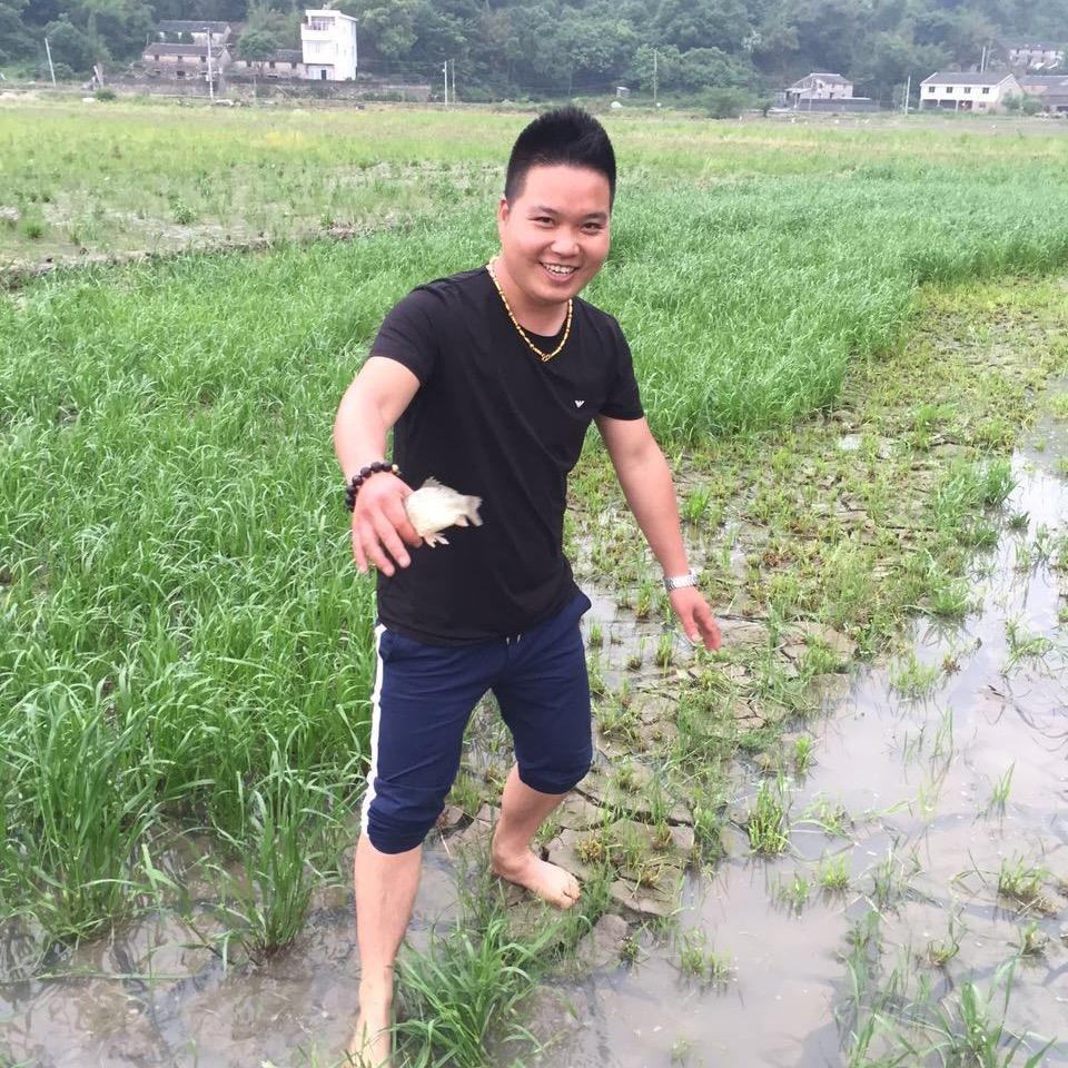 温州乐清卖水果的小罗