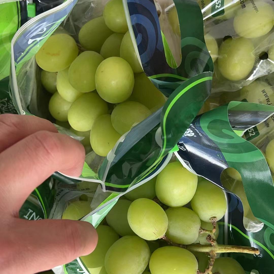 小何水果店
