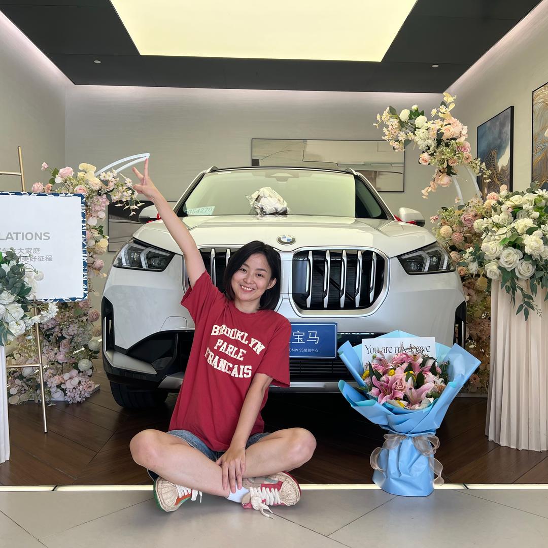 六眼飞鱼的宝马X1