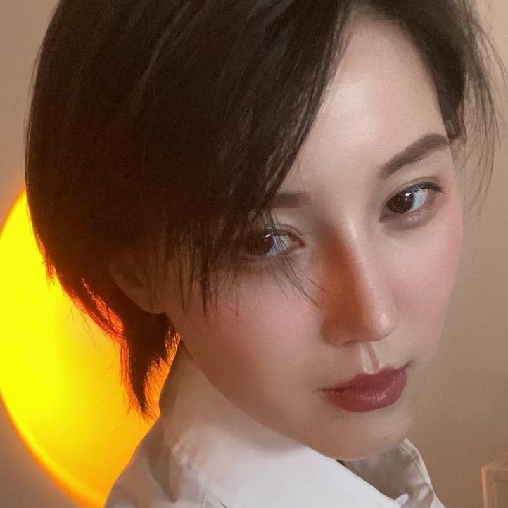 演员_梁艺心【关注宁波小洛熙】