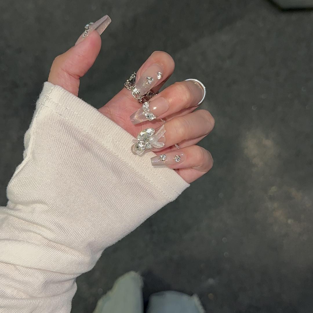 乐桃手工穿戴甲