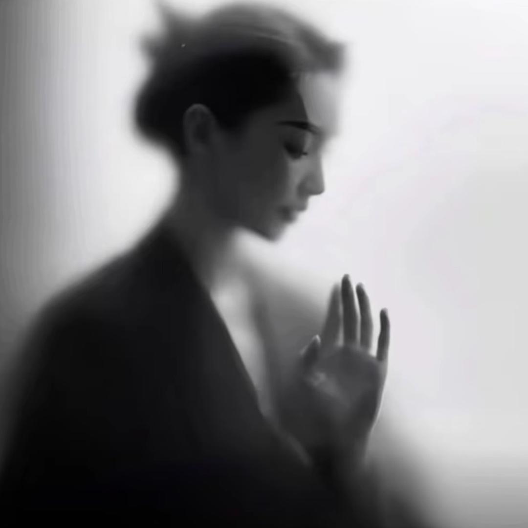 李李·