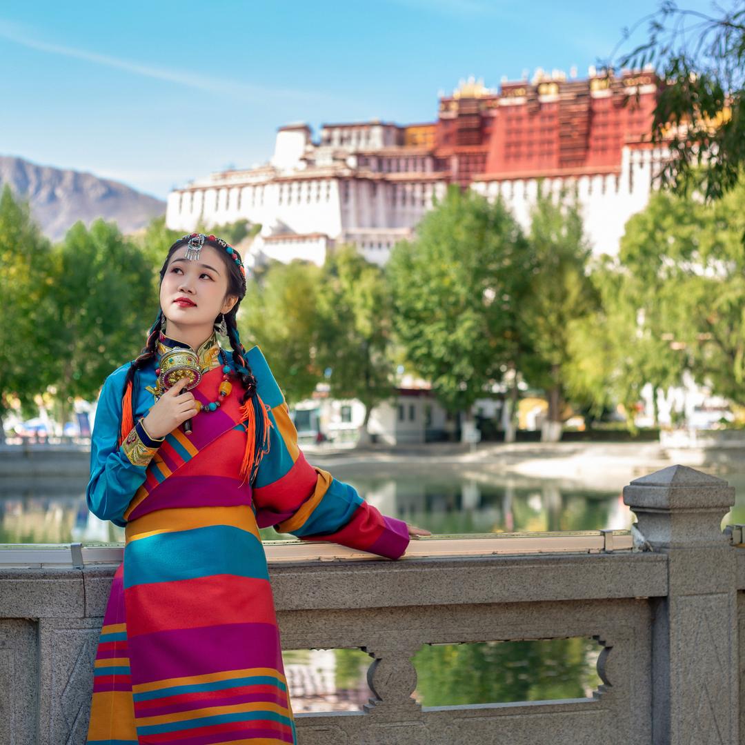 小君带您游湘西