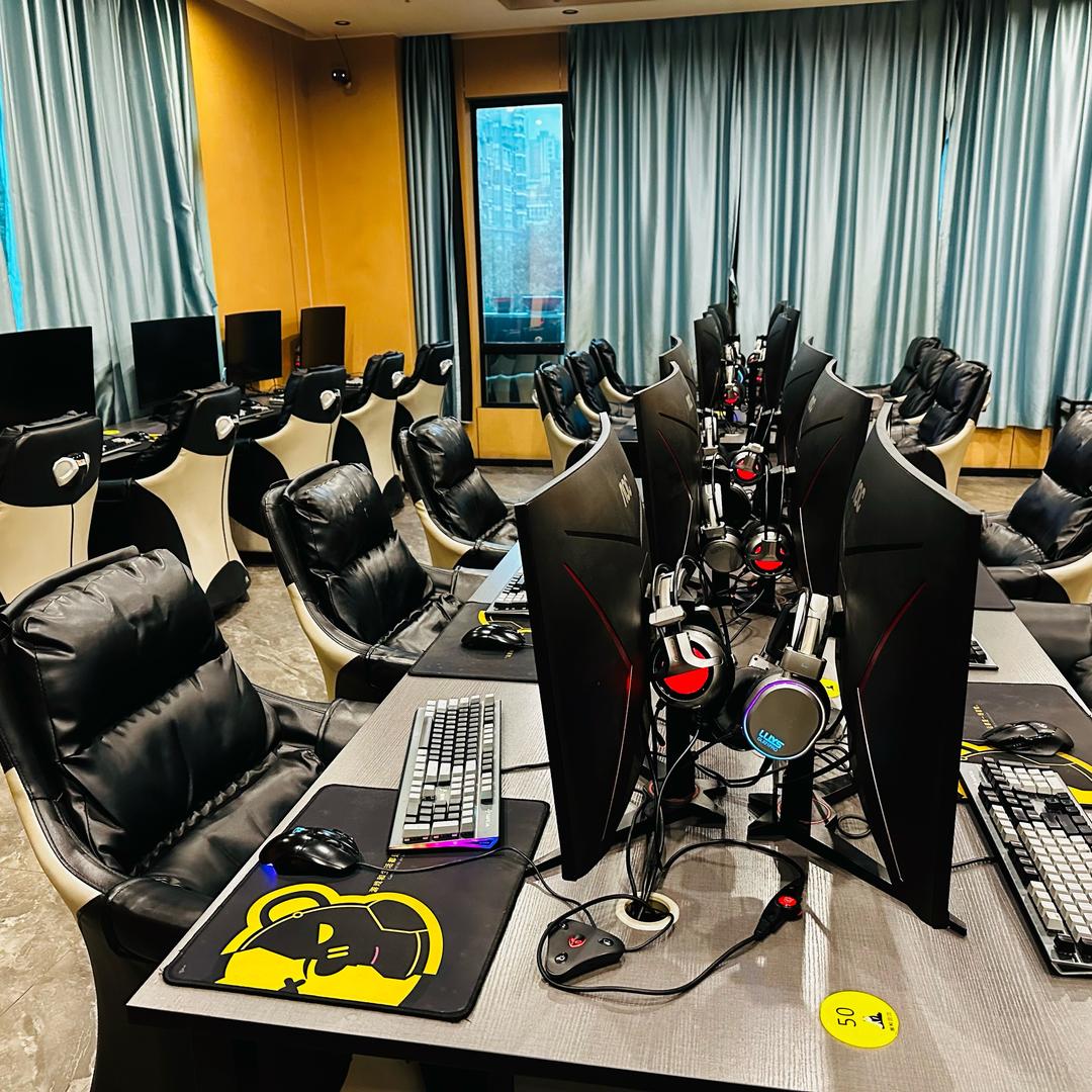 长沙小勇哥3C电商小铺