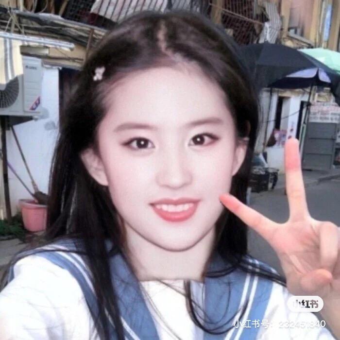 温薄冰（和王嘉尔牵手版）