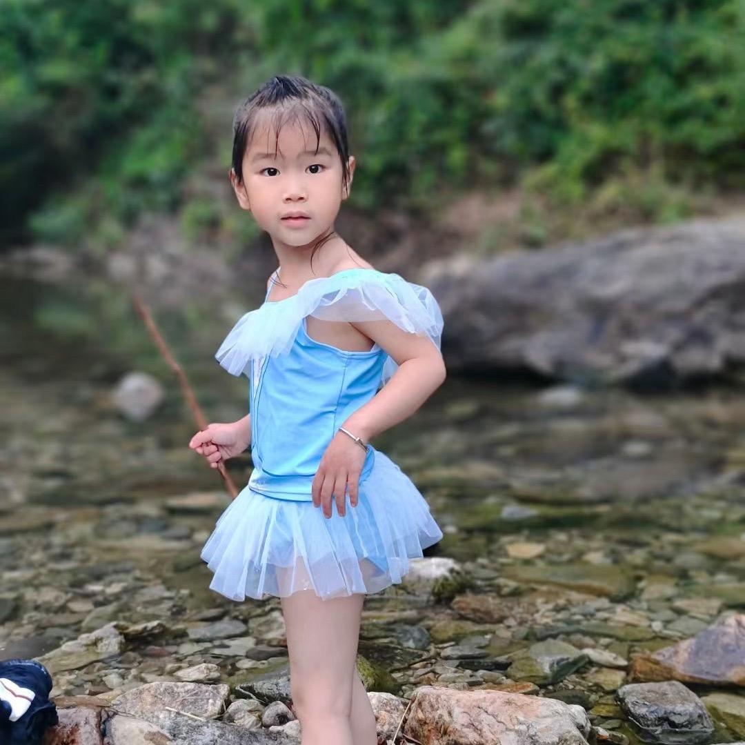 青草蜜儿