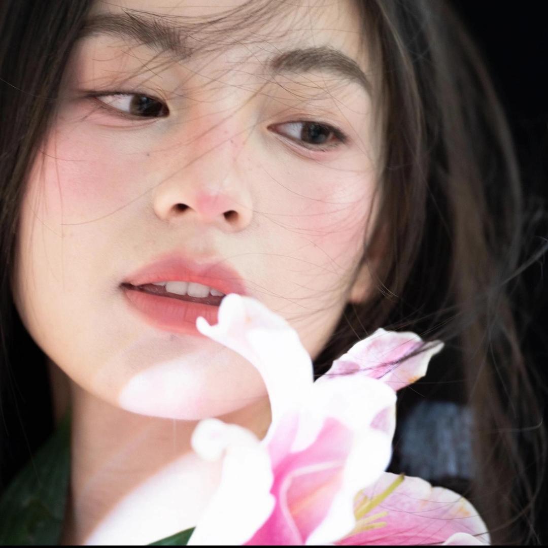 青青女装.