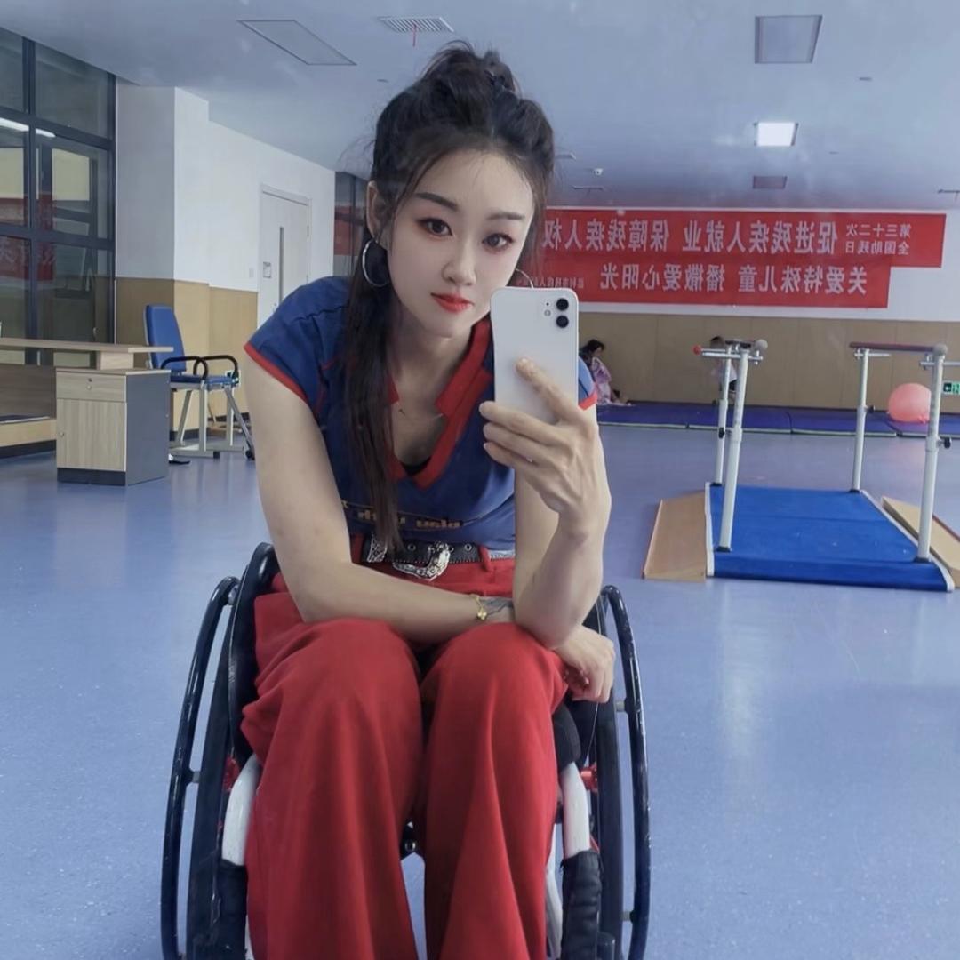 艳儿(晚上8:50直播）