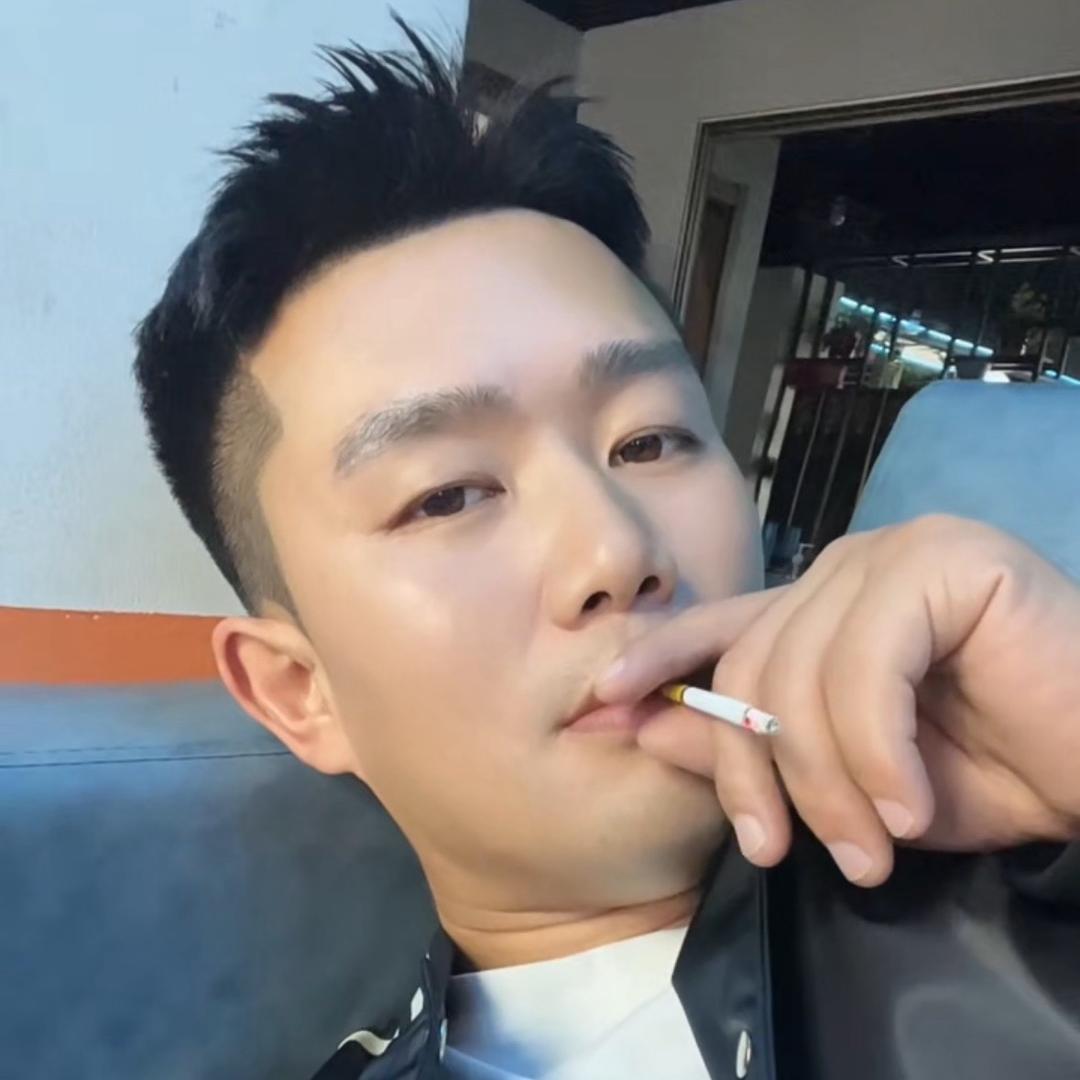 鑫盛世车行（孙龙）