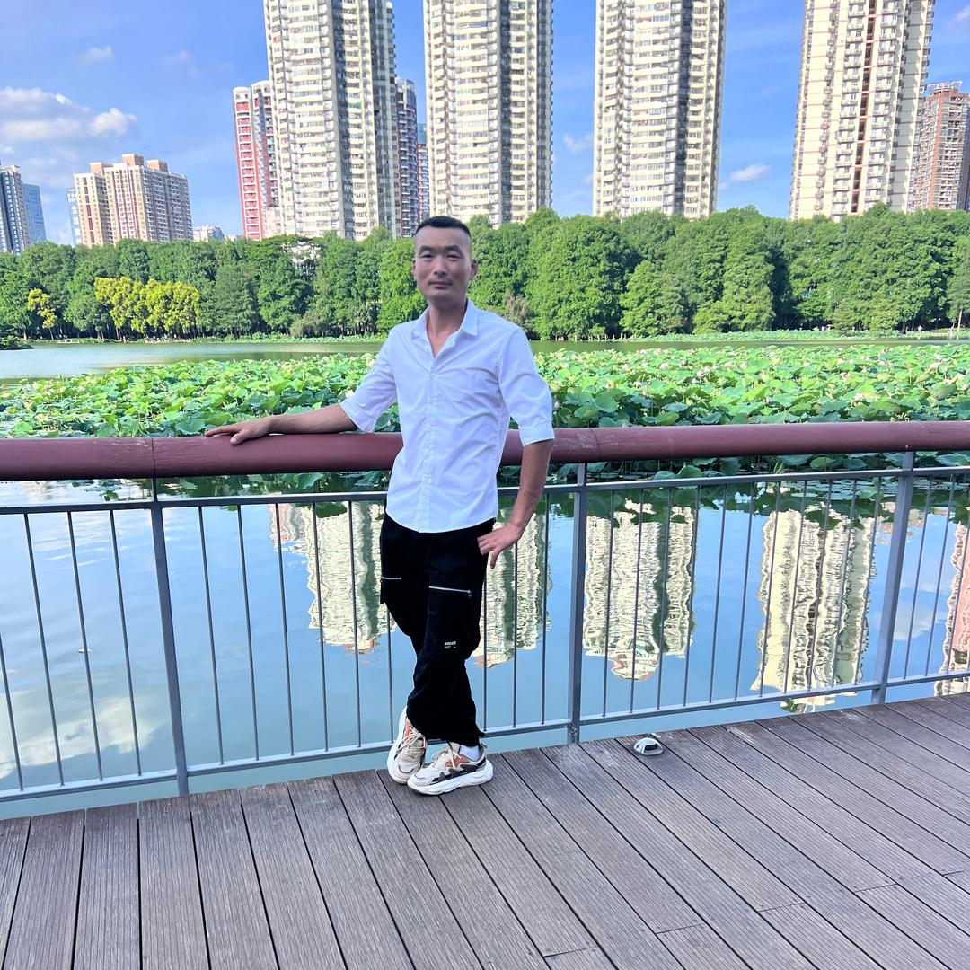 💸微笑前行💴展望未来💸