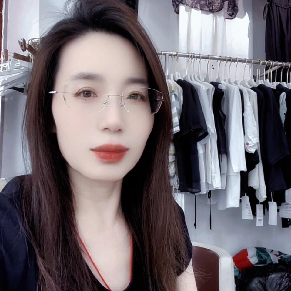 梅儿精品屋官方号