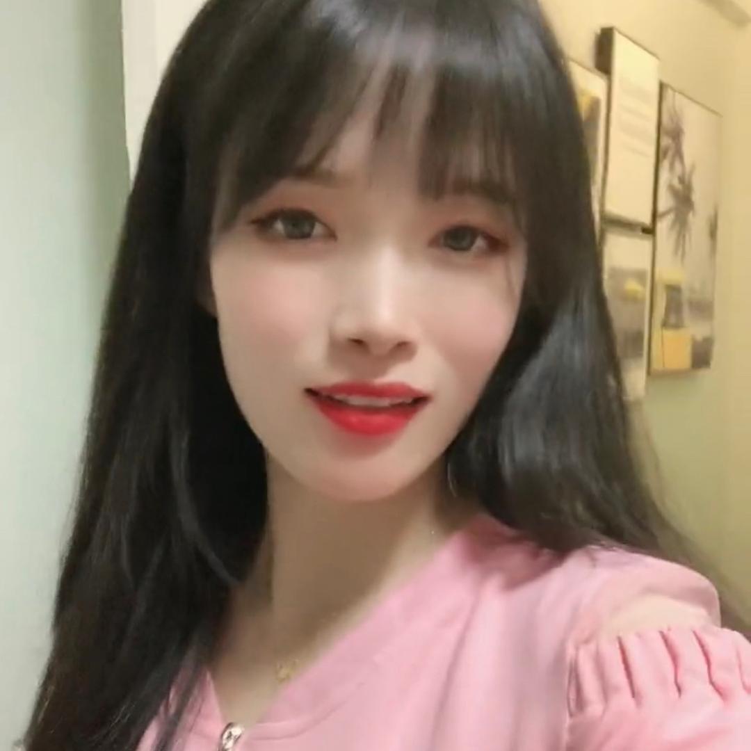 卓婉姿服饰