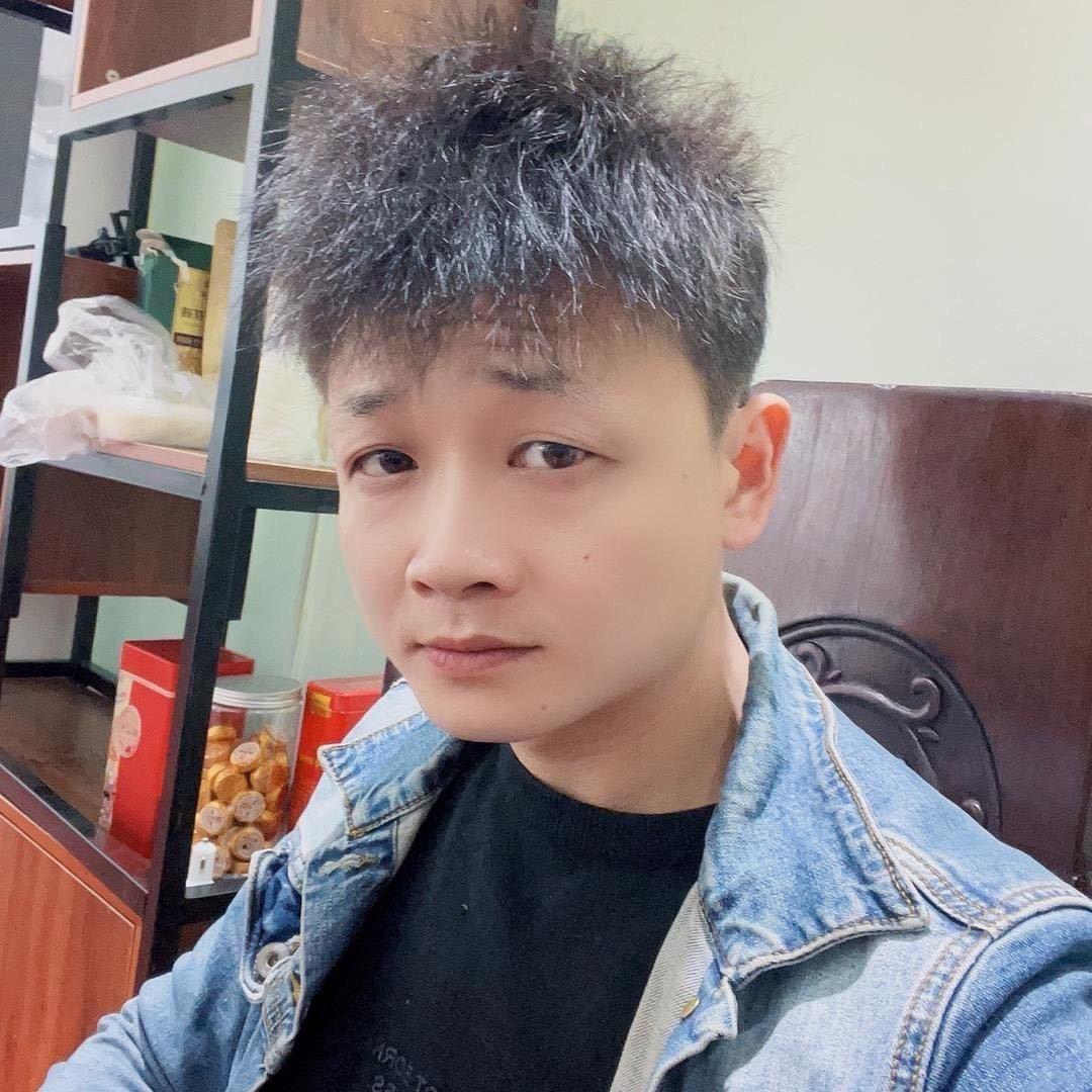 杰老弟_新能源（收车）