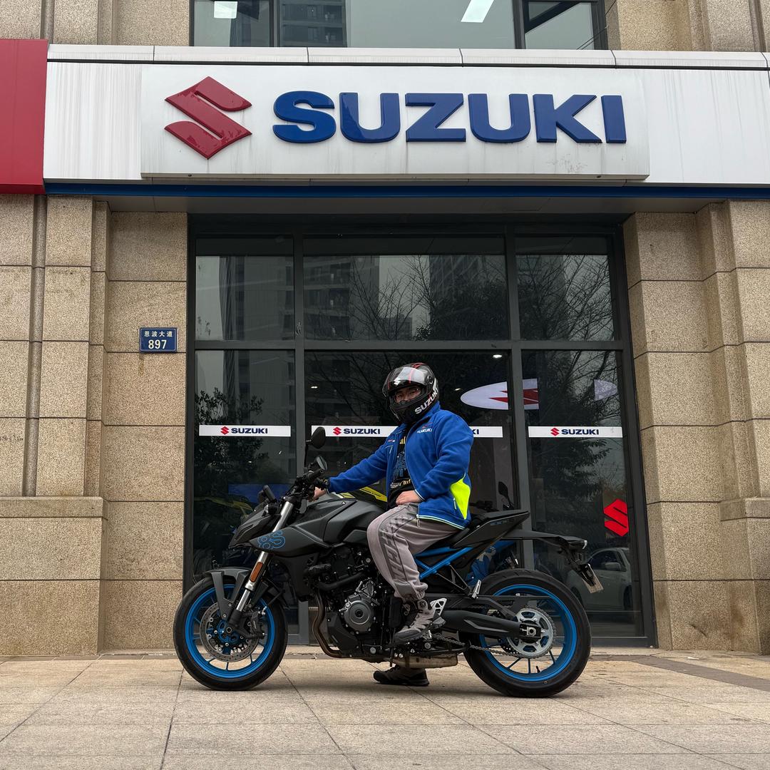 Suzuki＿涵