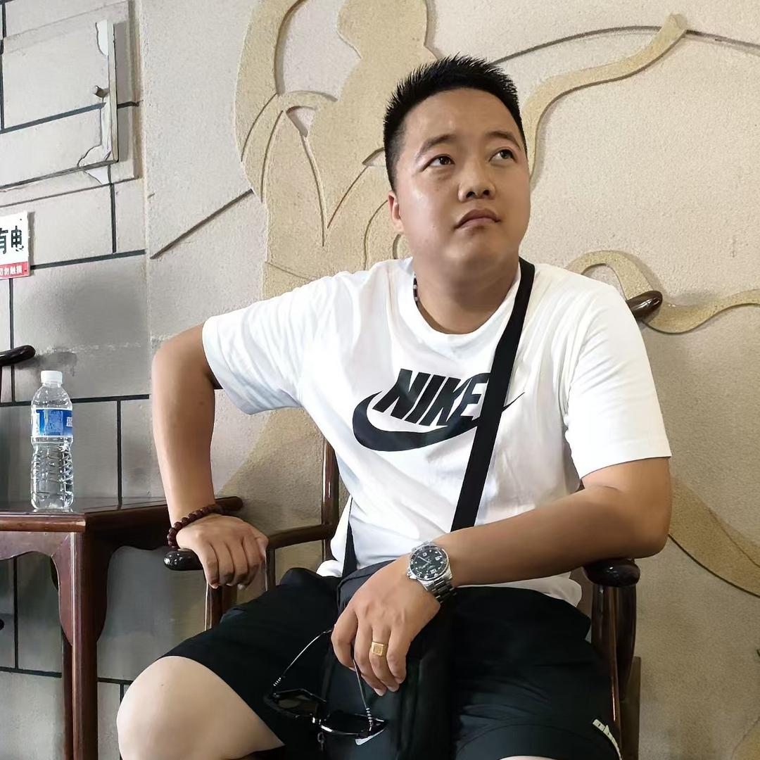 皖通驾校教练周磊