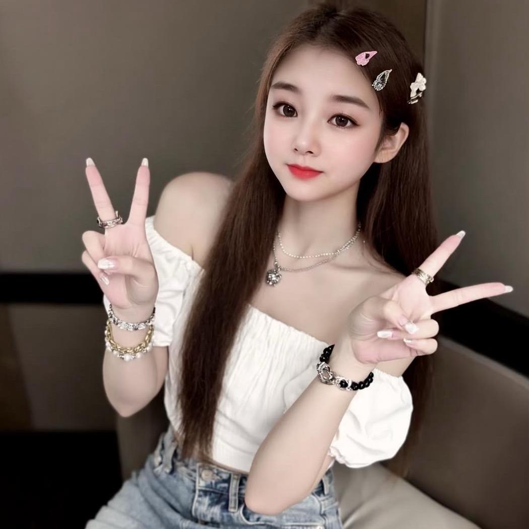 🦋，年轻不拽，世界怎么精彩，🦋