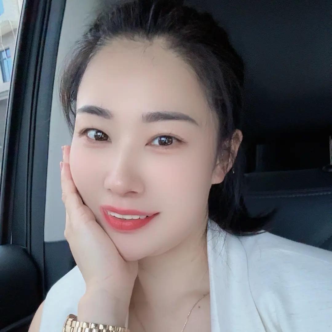 凡美烟花艳子