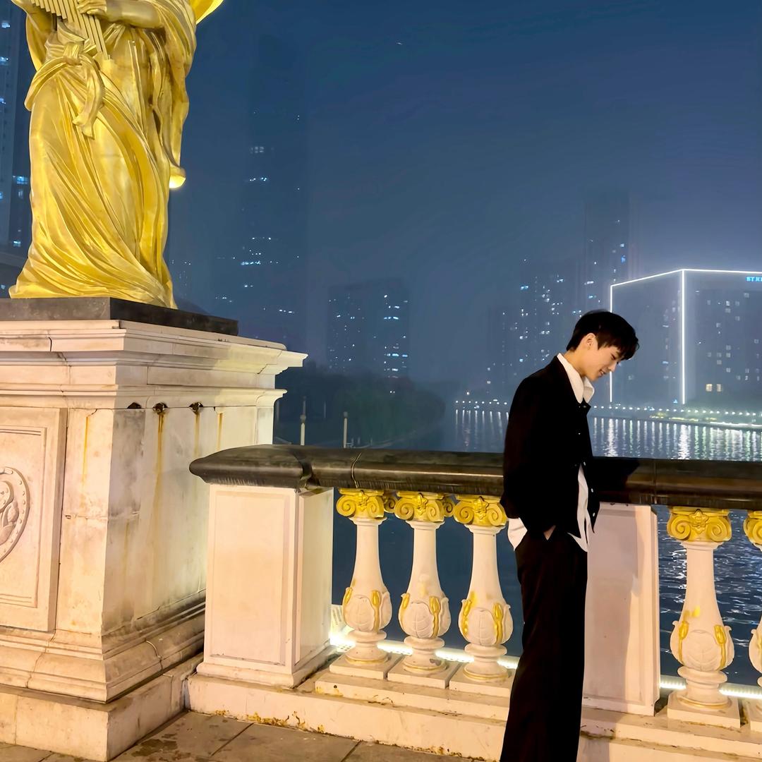 IU·SALON男士发型设计