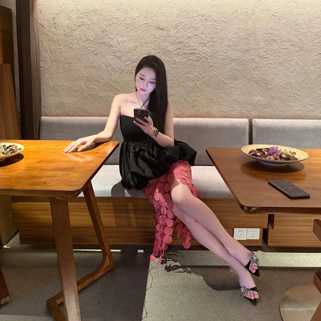 财哥的继母