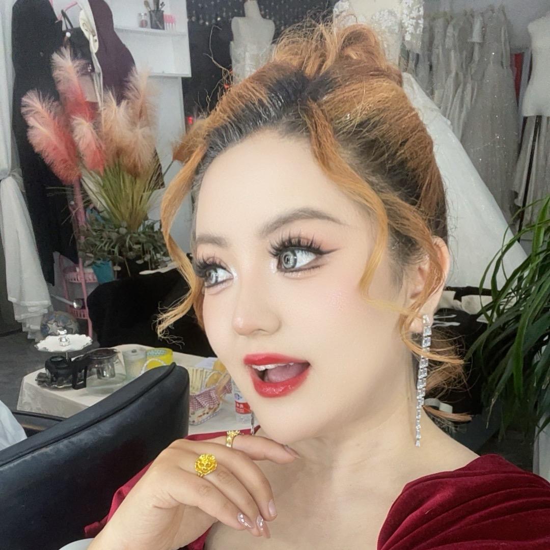 👰🏻 ོ ﮼راھىلە