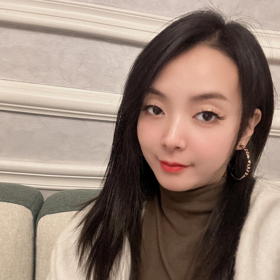 婷姐二手车高安信龙老板娘（每天直播）