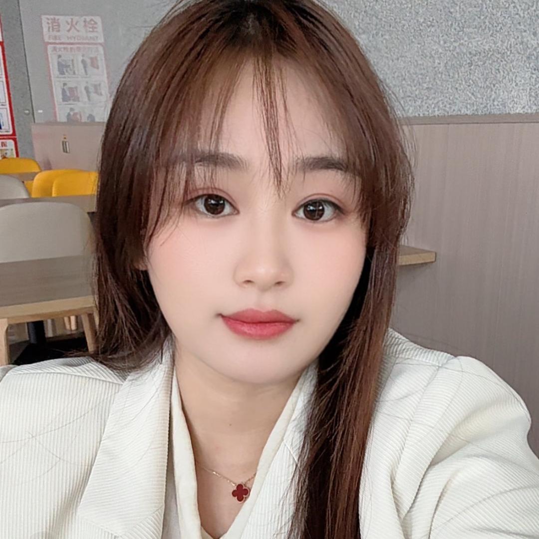 ❥  Miss 黄 💋