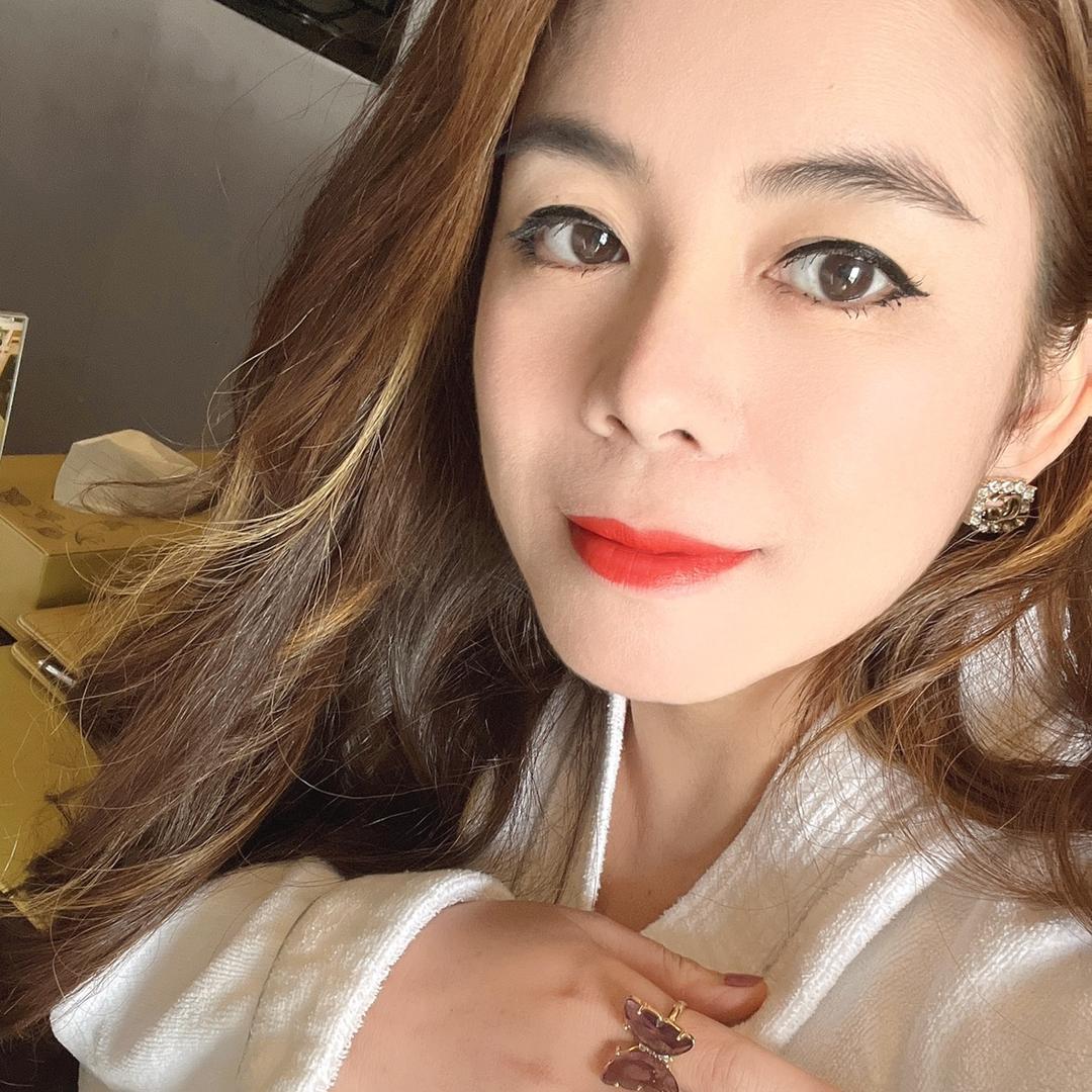 做自己的太阳😊