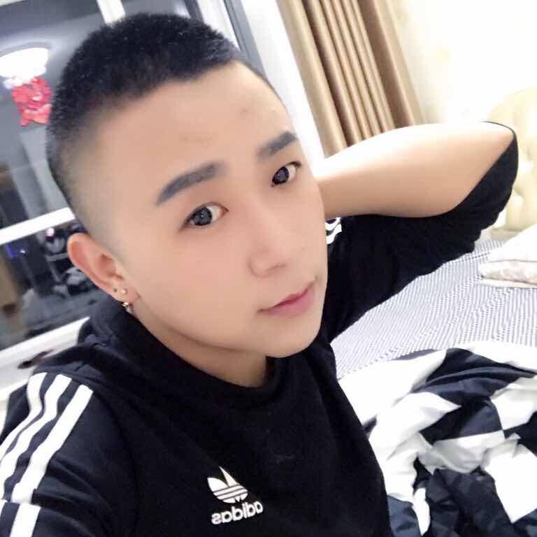 卖房子的李天明