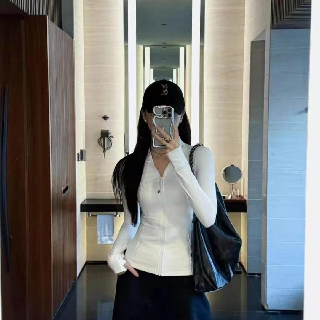 乐意李🙉