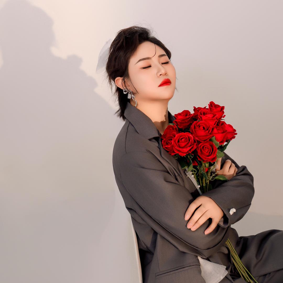 西吉汤小妹