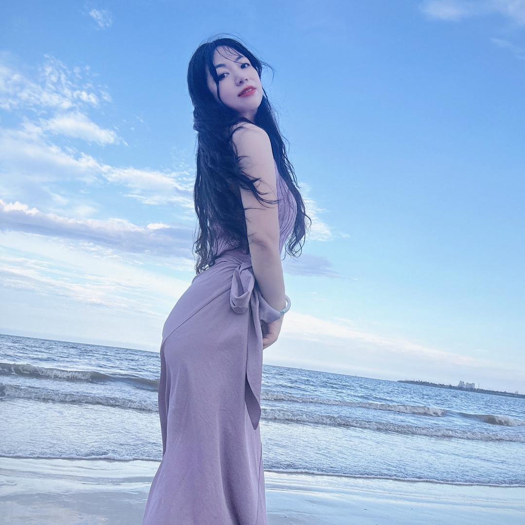 青草离离🌸🌾