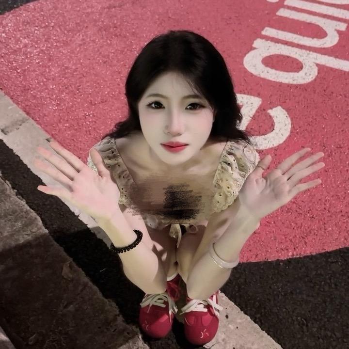 C c