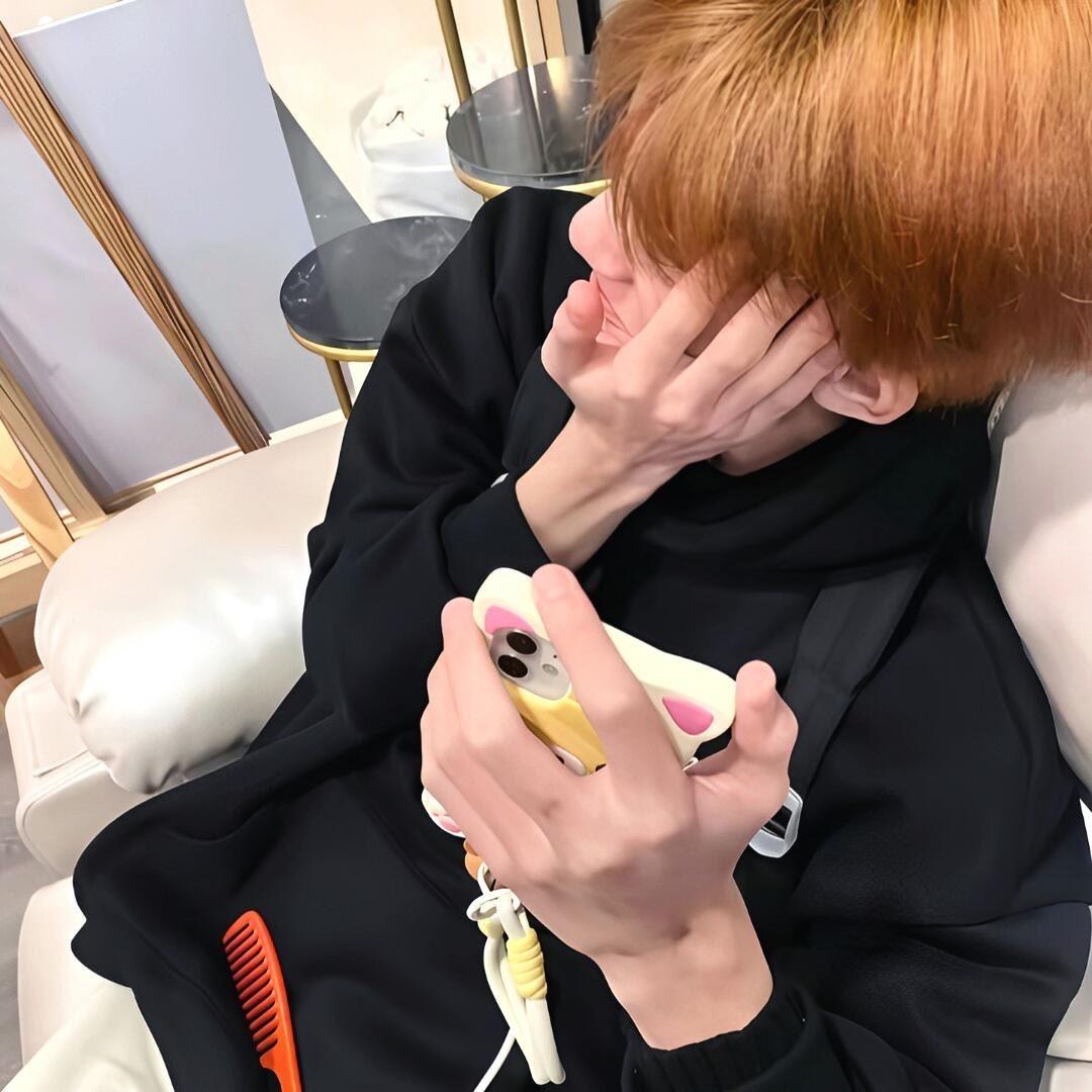 小kk（地铁逃生）