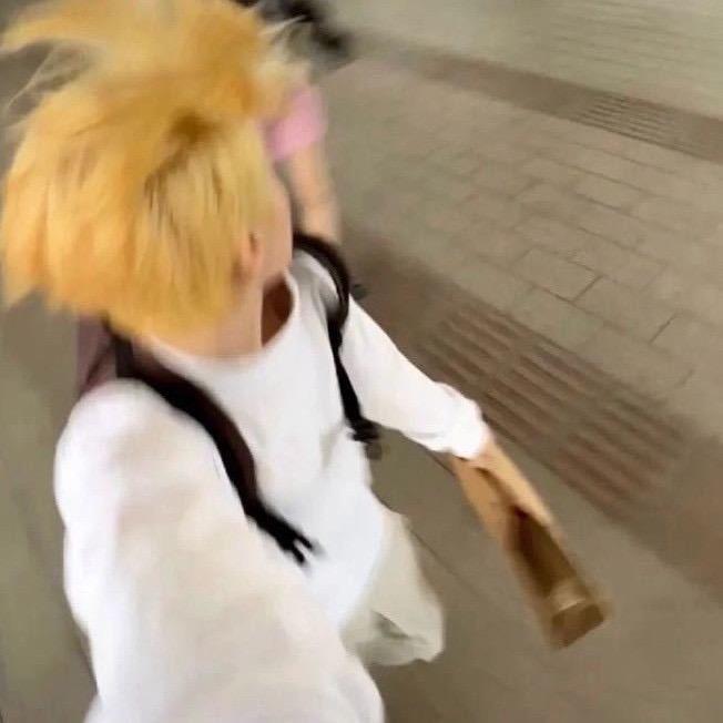 扉间
