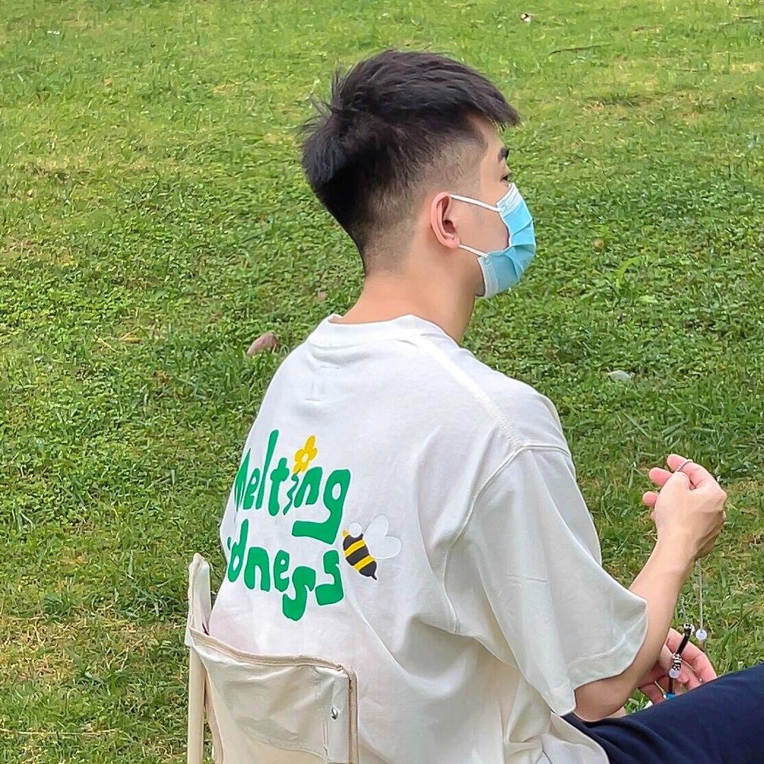 山山而川🍅