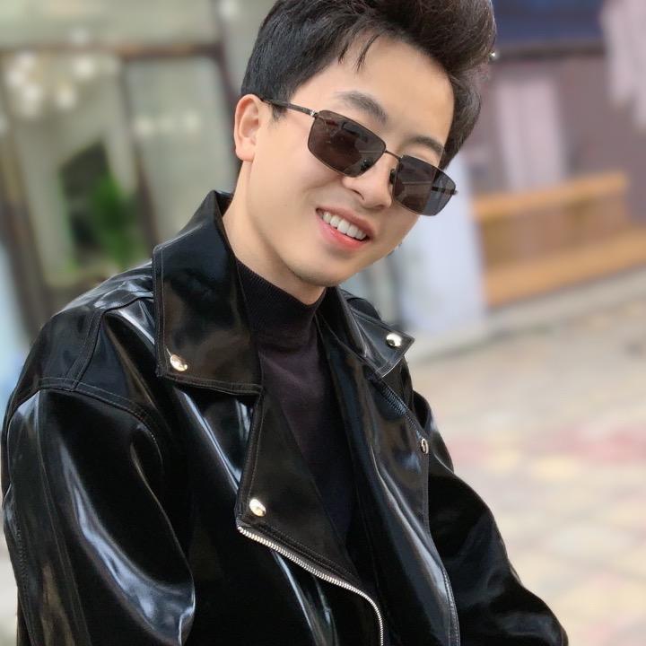 南充烫发王子🤴🏻阿勇