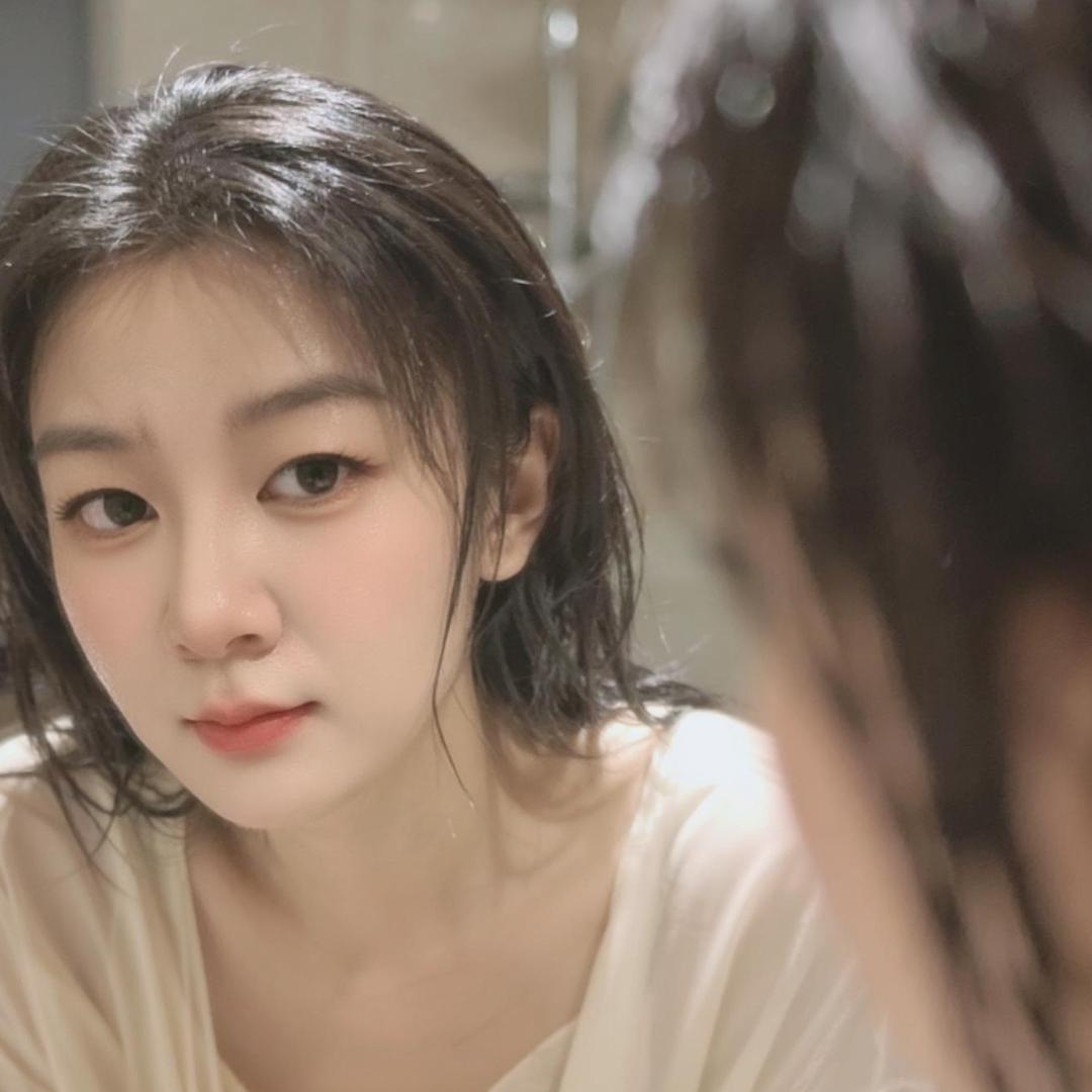 ღ温柔御姐⁵²º᭄এ