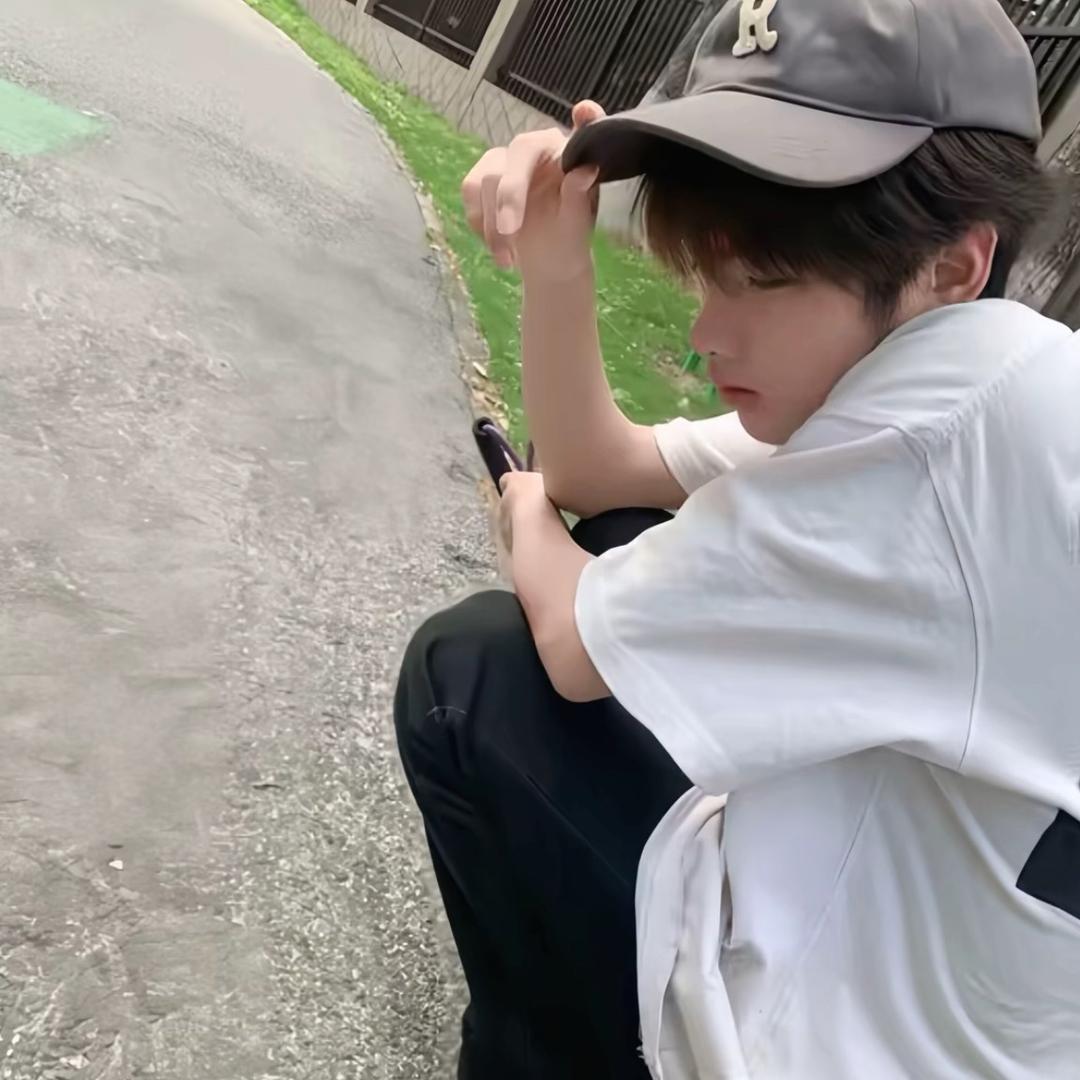 都去当男模