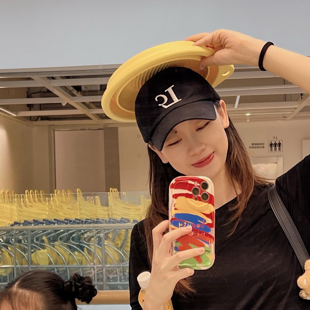美娜Mina
