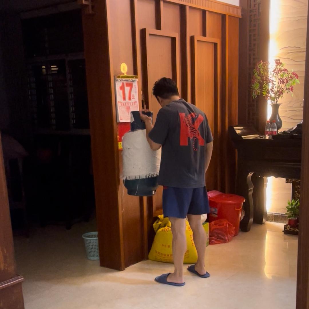 术洛依
