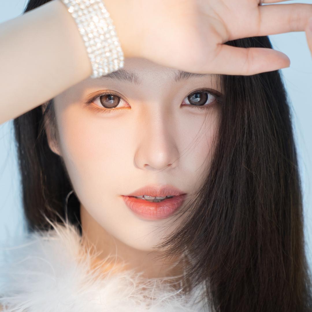 一只蓝莓