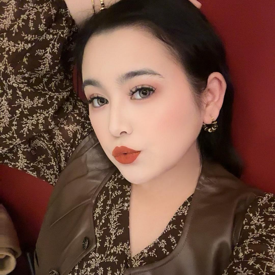 -𝐀𝐲𝐳𝐮𝐤𝐫𝐚